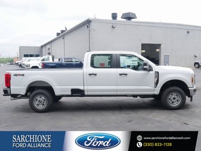 New 2025 Ford F250 Lariat