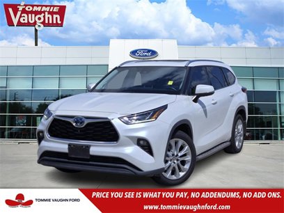Used 2022 Toyota Highlander Limited
