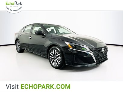 Used 2023 Nissan Altima 2.5 SV