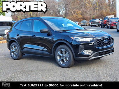 New 2025 Ford Escape ST-Line w/ Cold Weather Package
