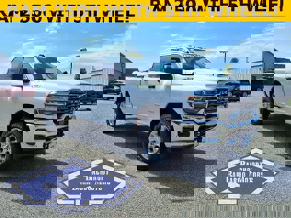 New 2025 RAM 2500 Big Horn w/ Safety Group