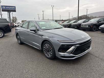 New 2025 Hyundai Sonata SEL