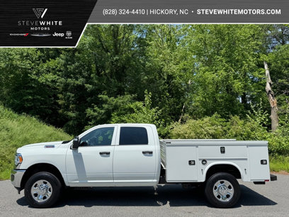 New 2024 RAM 2500 Tradesman w/ Chrome Appearance Group
