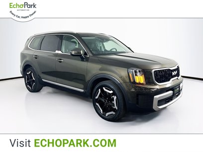 Used 2024 Kia Telluride EX w/ EX Captain's Chair Package