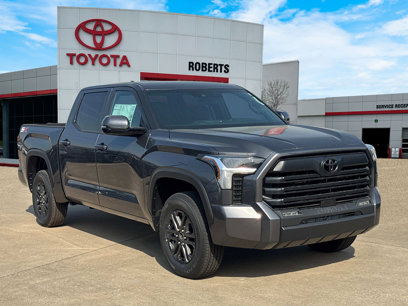 New 2025 Toyota Tundra SR5 w/ SR5 Convenience Package