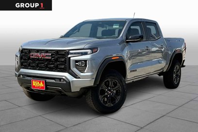 New 2025 GMC Canyon Elevation w/ Convenience Package