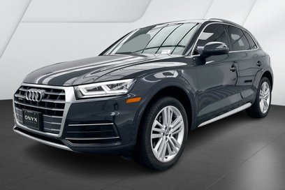 Used 2019 Audi Q5 2.0T Premium Plus w/ Premium Plus Package