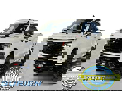 New 2025 Chevrolet Silverado 1500 LT Trail Boss w/ Convenience Package II