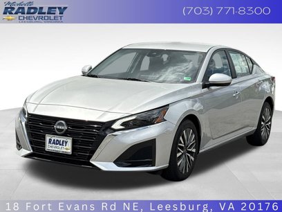 Used 2024 Nissan Altima 2.5 SV
