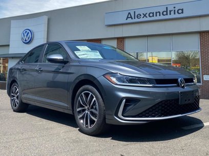 New 2025 Volkswagen Jetta SE