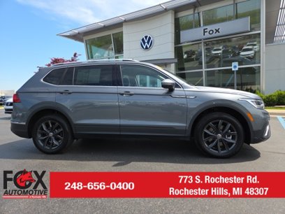 Used 2024 Volkswagen Tiguan SE