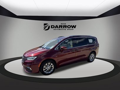 Used 2021 Chrysler Pacifica Touring-L w/ Premium & Safety Sphere Group