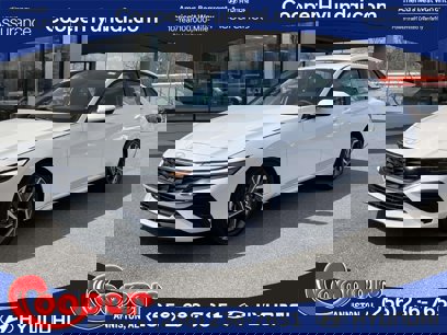 New 2025 Hyundai Elantra SEL