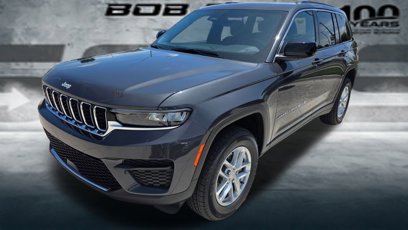 New 2025 Jeep Grand Cherokee Laredo X