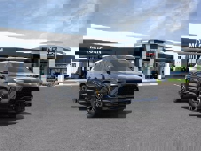 New 2025 Buick Enclave Sport Touring w/ Power Package