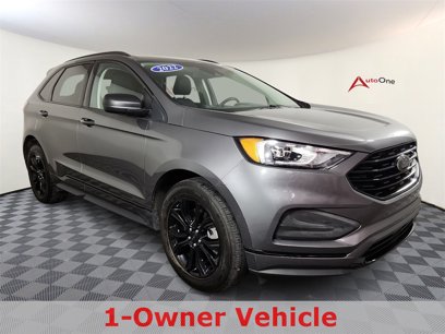 Used 2022 Ford Edge SE w/ Black Appearance Package