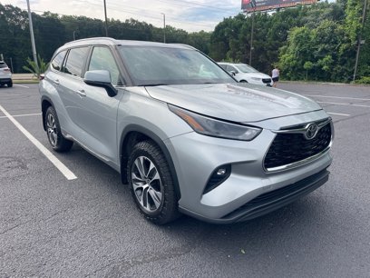 Used 2024 Toyota Highlander XLE