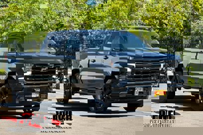 New 2025 Chevrolet Silverado 1500 RST w/ Dark Appearance Package