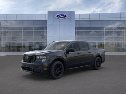 New 2025 Ford Maverick XLT w/ Black Appearance Package