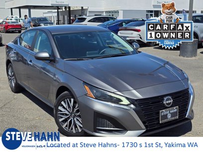 Used 2023 Nissan Altima 2.5 SV