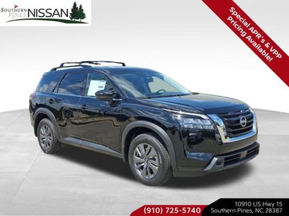 New 2025 Nissan Pathfinder SV w/ SV Premium Package