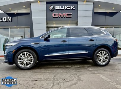 Used 2022 Buick Enclave Essence w/ Experience Buick Package