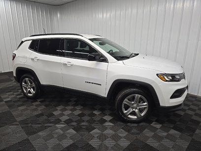 Used 2024 Jeep Compass Latitude w/ Convenience Group
