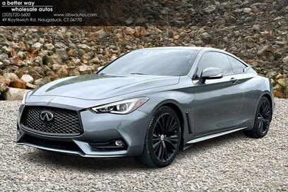 Used 2019 INFINITI Q60 3.0t Luxe w/ Essential Package