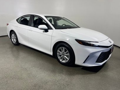 New 2025 Toyota Camry LE
