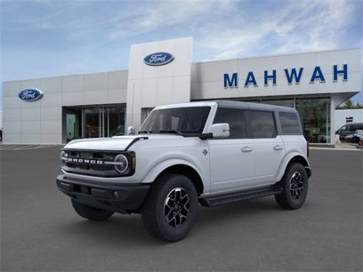 New 2025 Ford Bronco Outer Banks