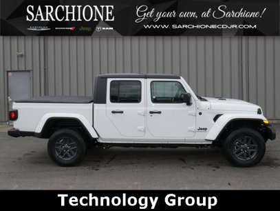 New 2024 Jeep Gladiator Sport
