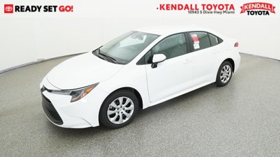 New 2025 Toyota Corolla LE