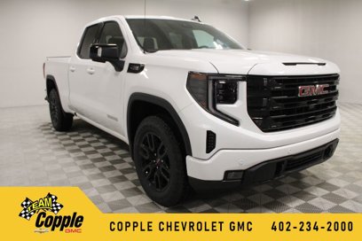 New 2025 GMC Sierra 1500 Elevation