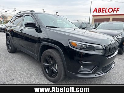 Used 2023 Jeep Cherokee Altitude Lux w/ Lux Elite Package
