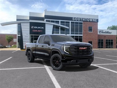 New 2025 GMC Sierra 1500 Pro w/ Graphite Edition