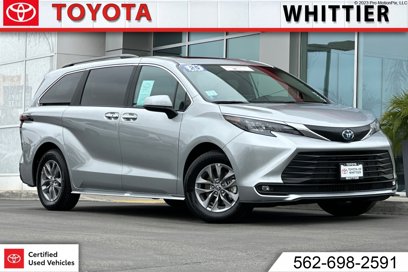 Certified 2025 Toyota Sienna XLE