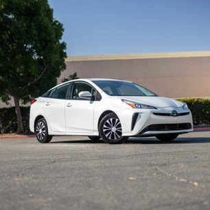 Used 2019 Toyota Prius L Eco