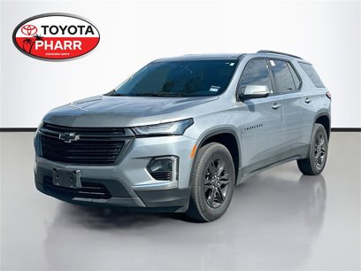 Used 2023 Chevrolet Traverse LT