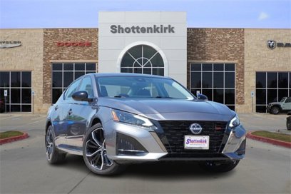 Used 2024 Nissan Altima 2.5 SR w/ SR Premium Package