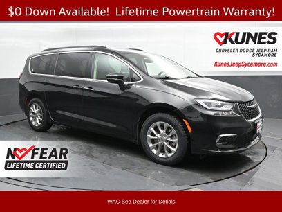Used 2022 Chrysler Pacifica Touring-L