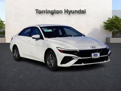 New 2025 Hyundai Elantra SEL