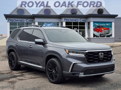 Used 2025 Honda Pilot Touring