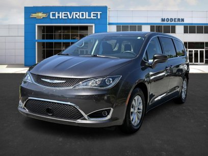 Used 2019 Chrysler Pacifica Touring Plus w/ Advanced Safetytec Group