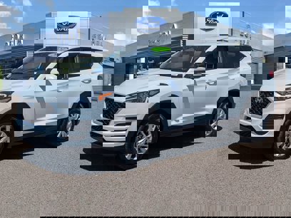 Used 2021 Hyundai Tucson SE w/ Cargo Package