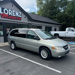 Used 1999 Chrysler Town & Country LX