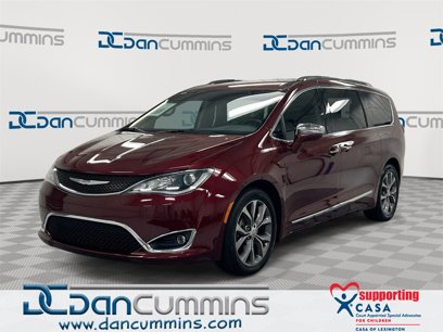Used 2018 Chrysler Pacifica Limited