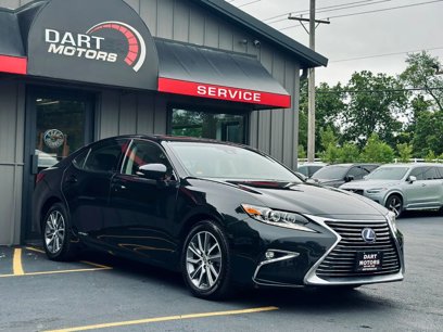 Used 2017 Lexus ES 300h