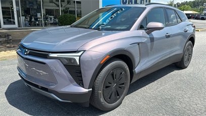 New 2025 Chevrolet Blazer EV LT w/ Midnight/Sport Edition