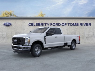 New 2025 Ford F250 XL w/ XL Chrome Package