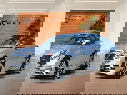 Used 2015 INFINITI Q70 3.7 w/ Sport Package